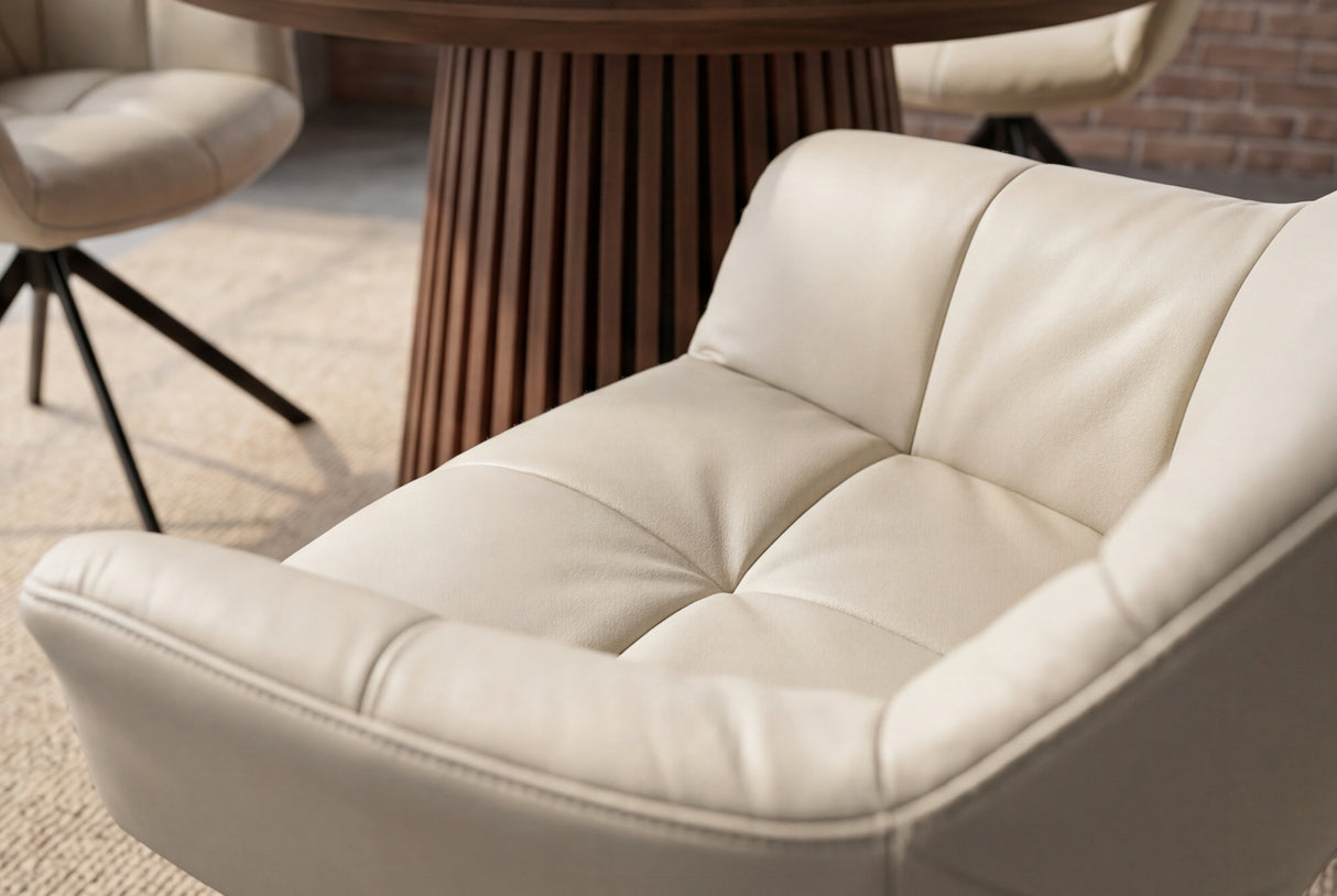 Drehsessel PAPILLON drehbar 180° m. Armlehnen Leder beige