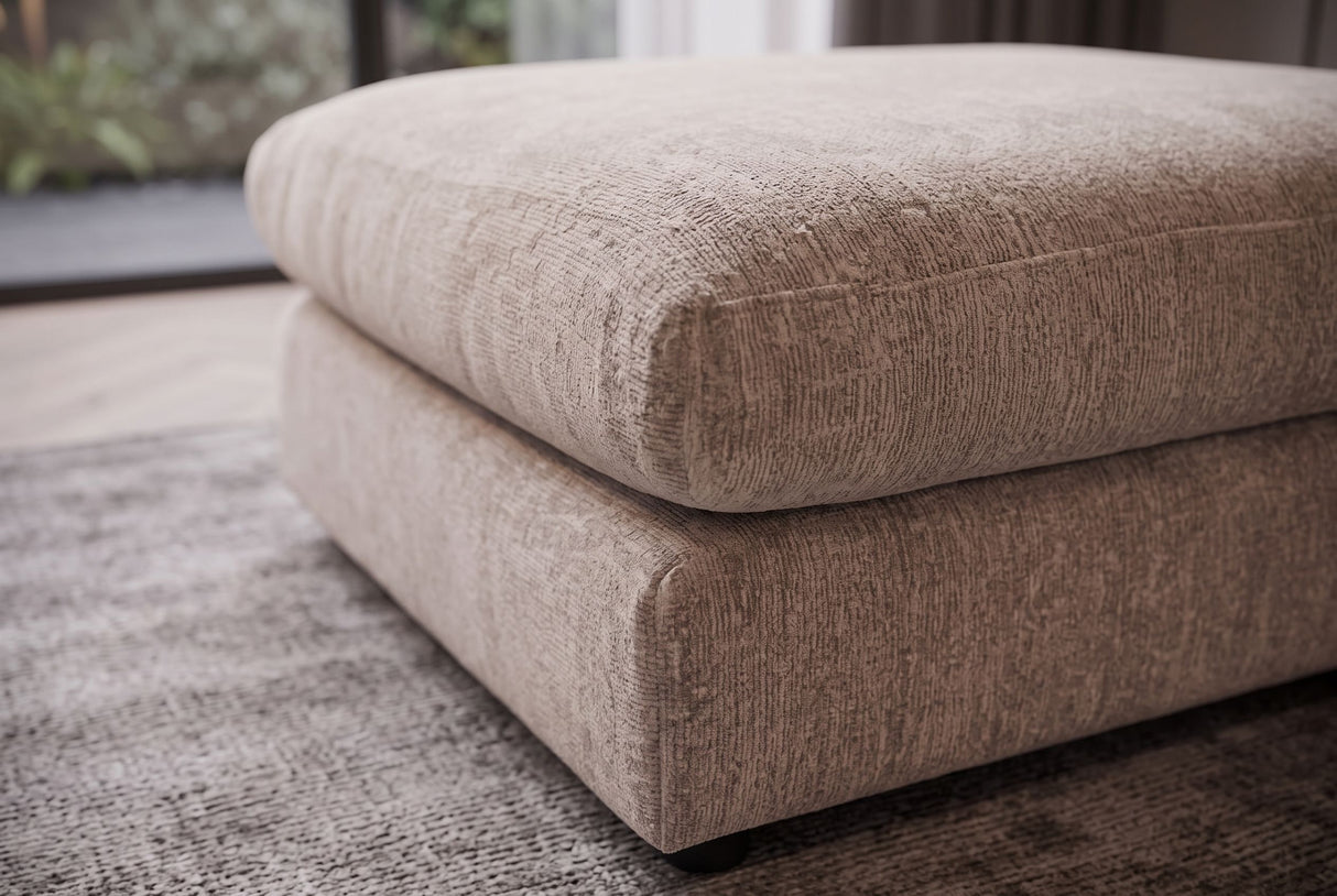 Stool SOHO 100cm chenille beige