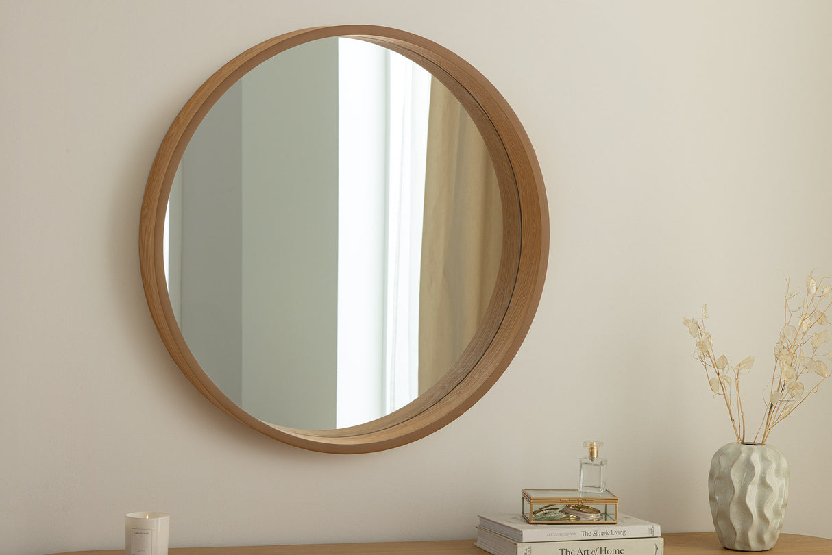 Wall mirrow PORTRAIT 70cm round oak wood veneered