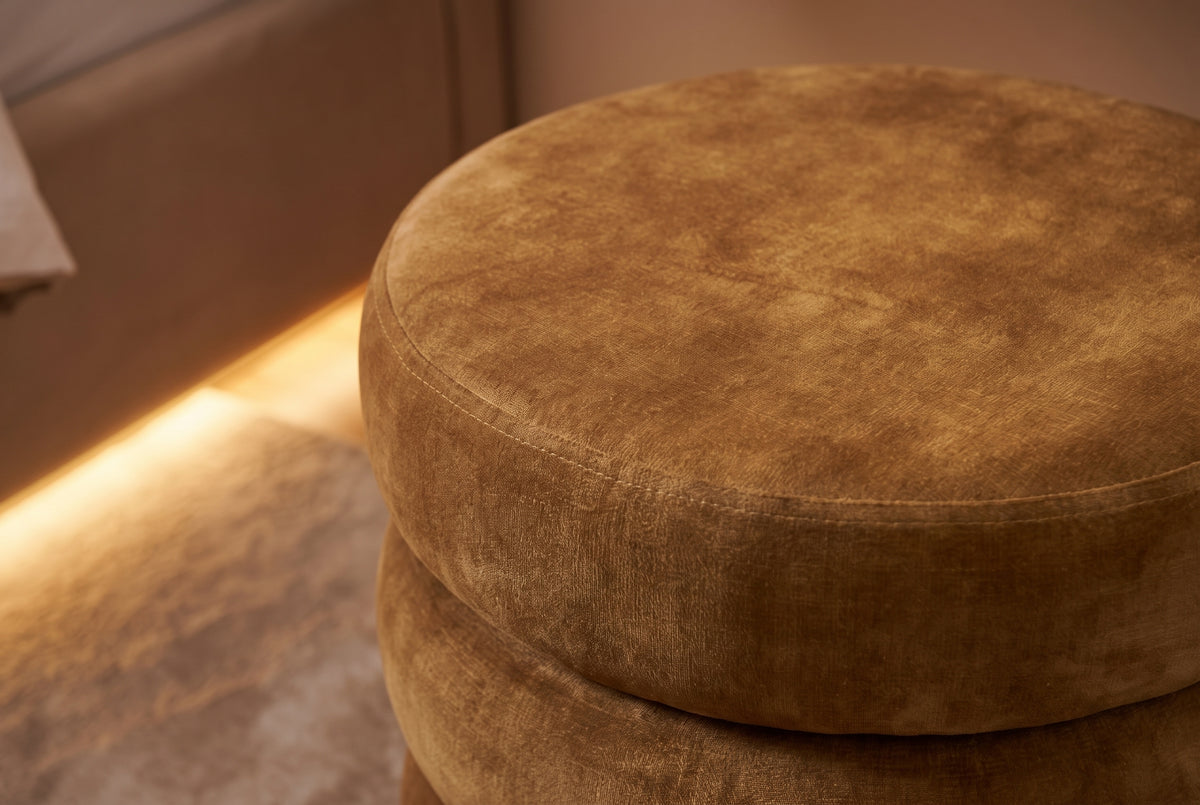 Hocker VOGUE 40cm rund gepolstert mit Stauraum Samt Senfgelb