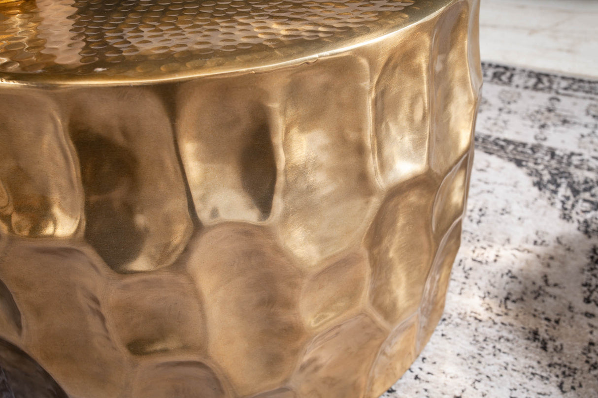 Couchtisch ORGANIC ORIENT 55cm mit Hammerschlageffekt gold