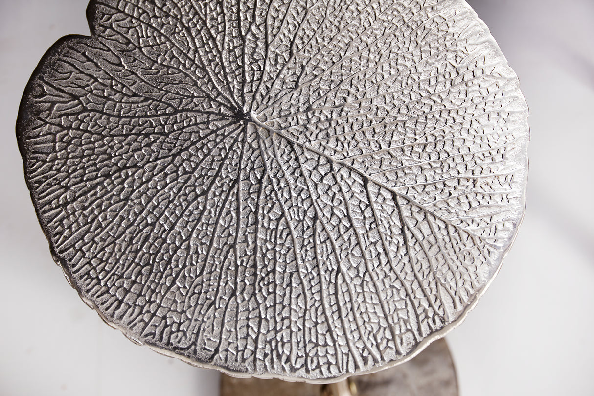 Beistelltisch ABSTRACT LEAF 40cm silber