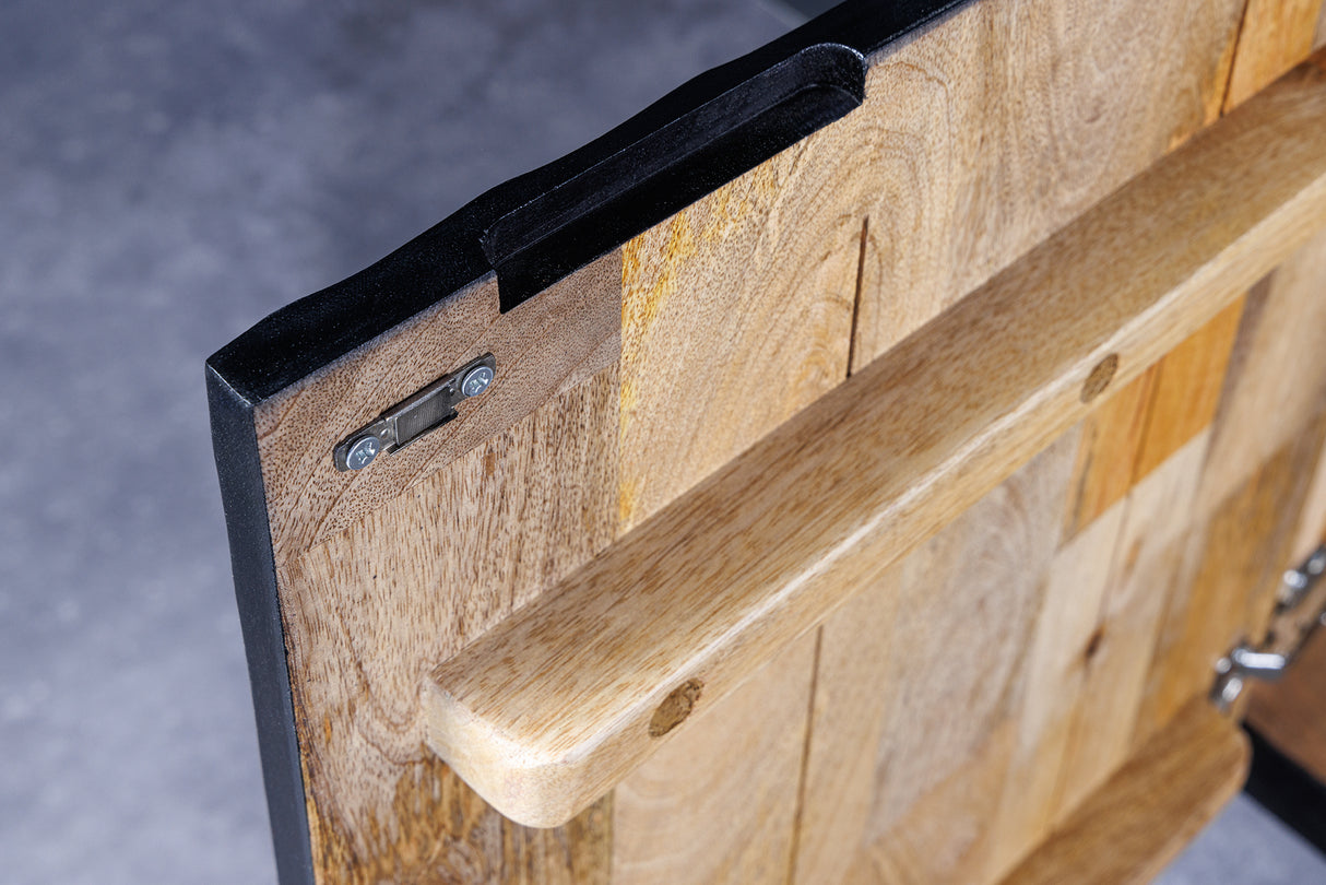 Sideboard SCORPION 180cm 3D hängend schwarz Mangoholz