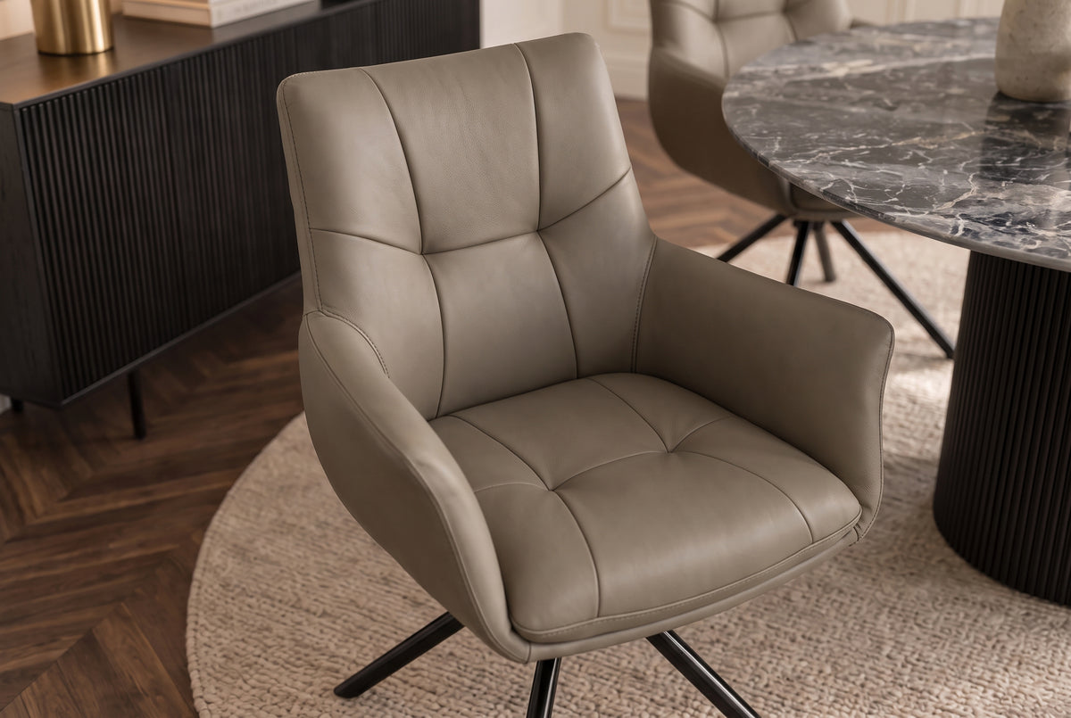 Drehstuhl SIGNATURE 360° drehbar m. Armlehnen Federkern Leder taupe