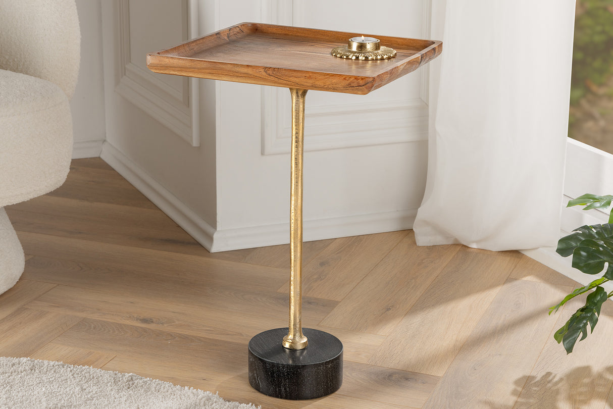 Beistelltisch TRAYFUL 55cm quadratisch 35cm Akazienplatte und Marmorsockel