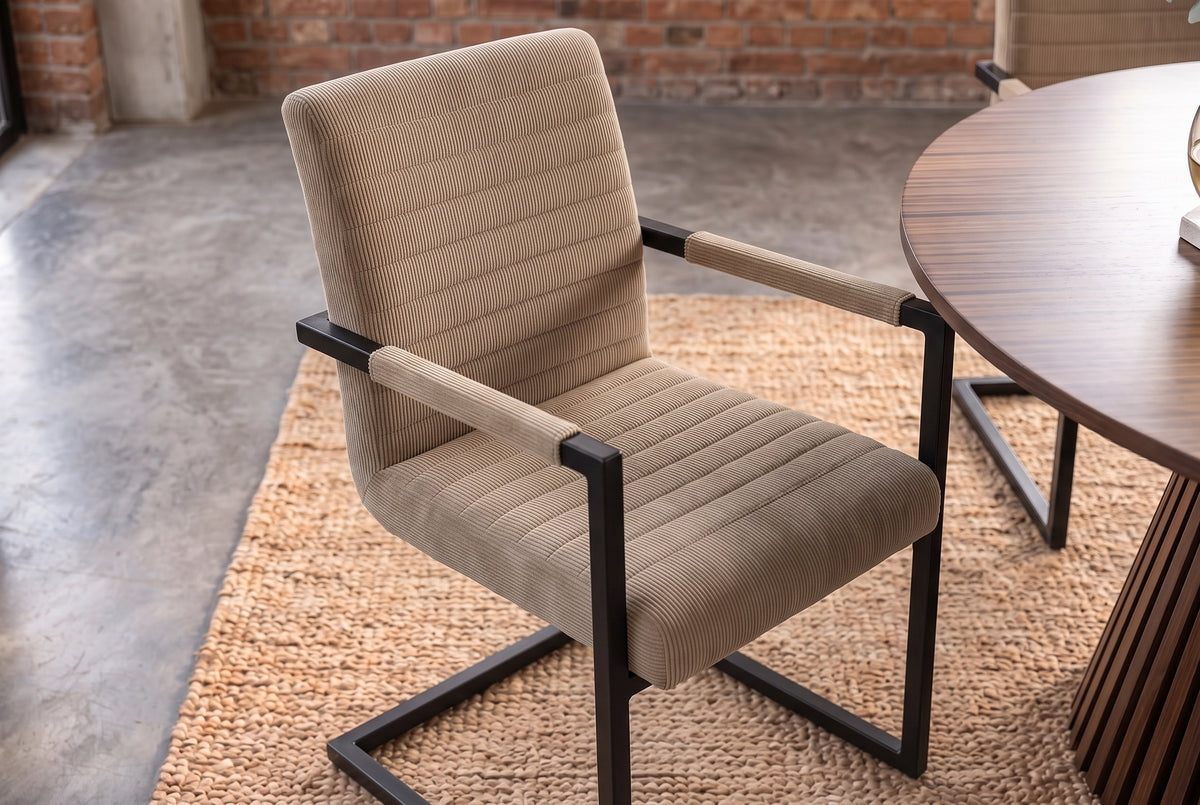 Freischwinger LOFT mit Armlehnen Kord taupe Metallgestell schwarz