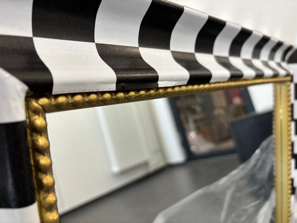 B-Wandspiegel CHESS 80cm Kiefernholz