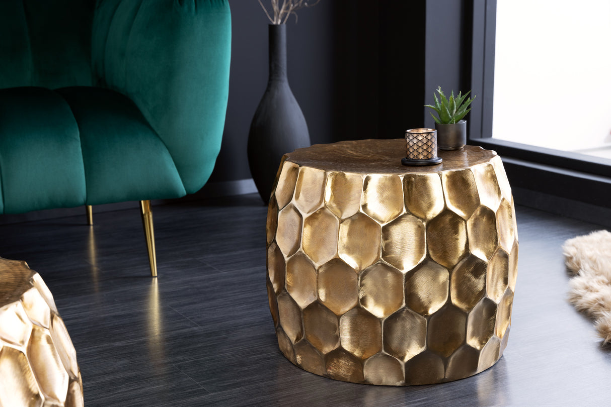 Side table ORGANIC ORIENT 55cm with hamme stroke effect gold
