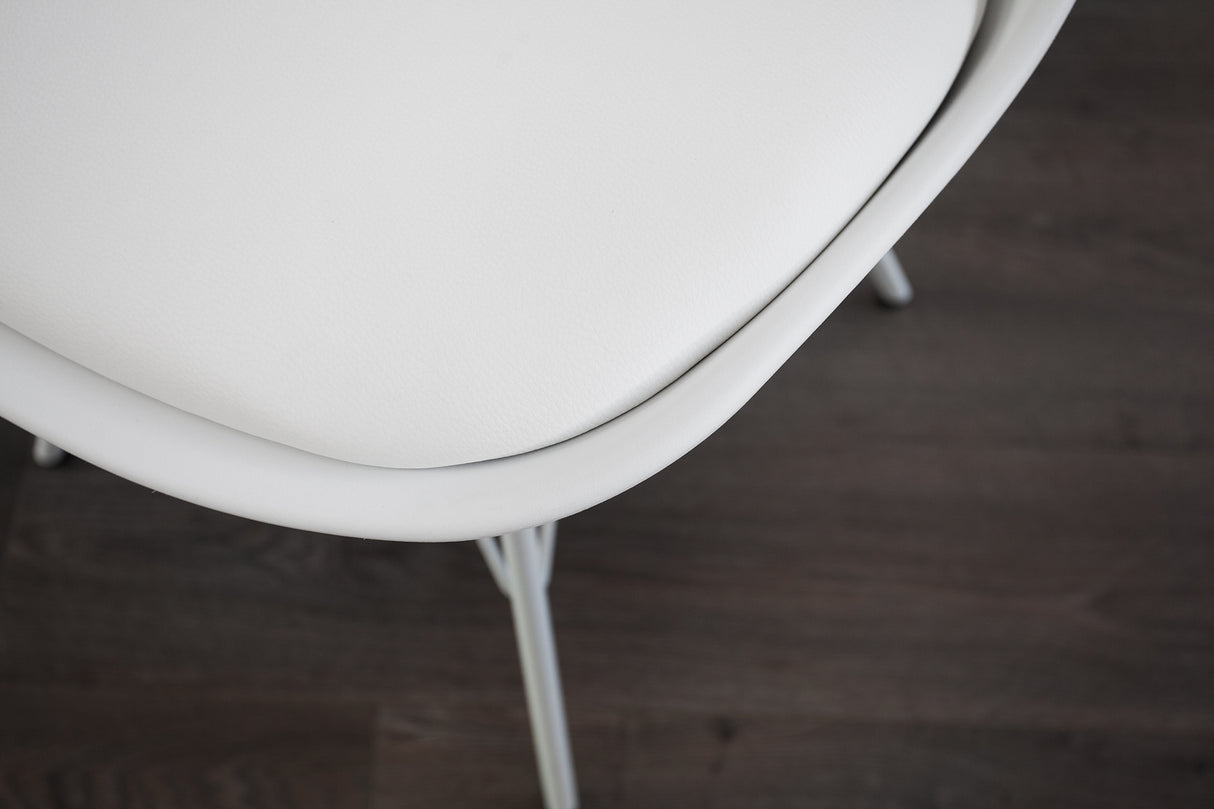 Chair SCANDINAVIA MASTERPIECE retro style white with white legs