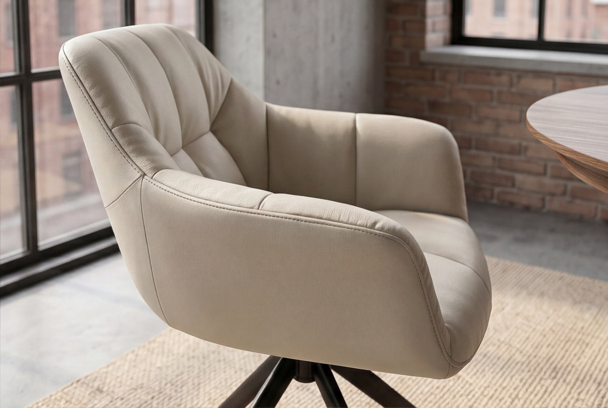 Drehsessel PAPILLON drehbar 180° m. Armlehnen Leder beige