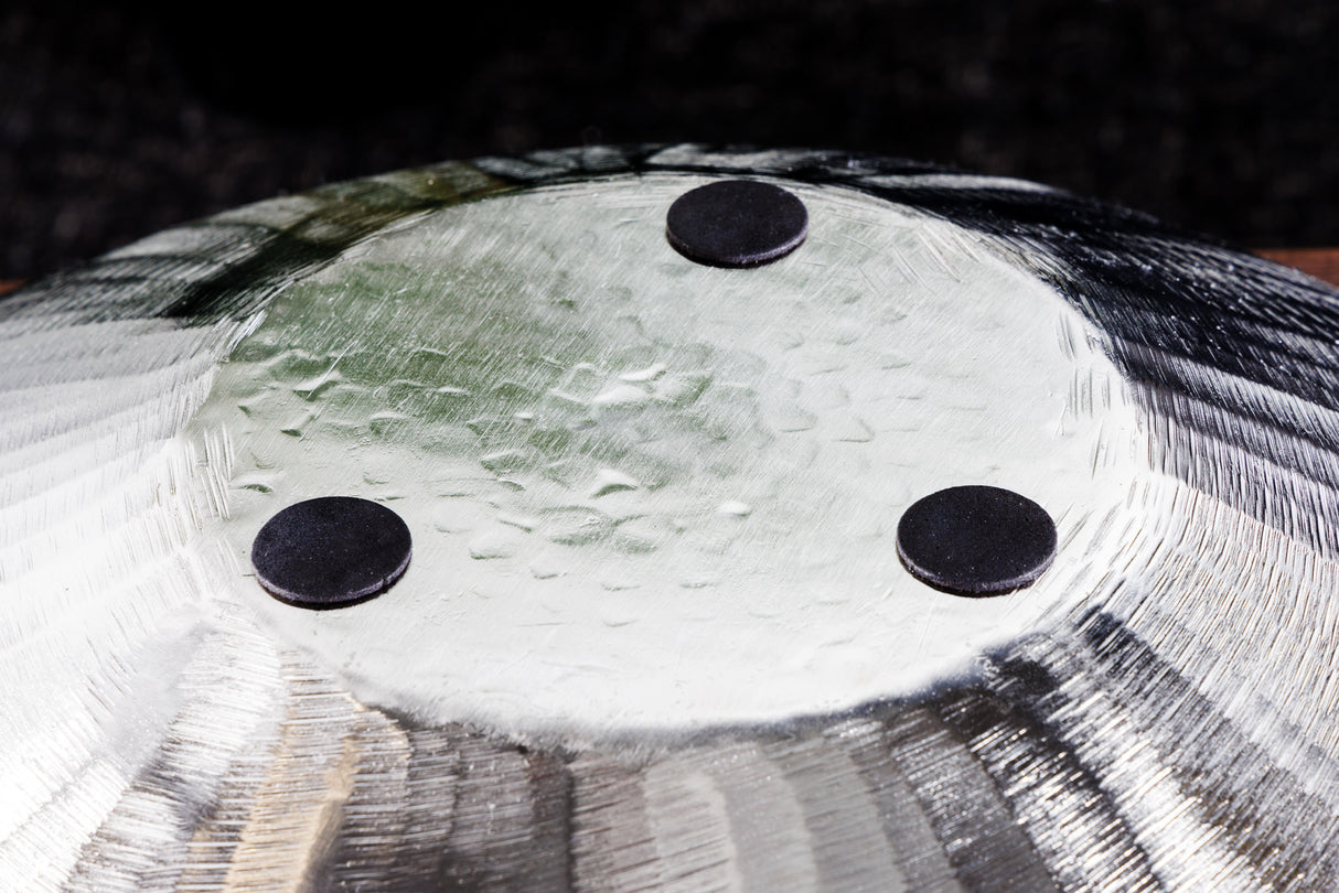 Decoration bowl ORIENT 55cm with hammer stroke effect silver