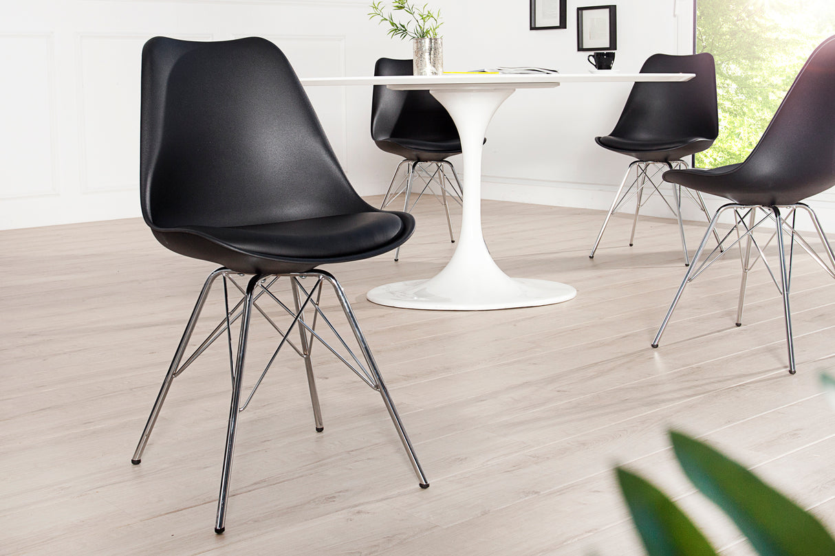 Stuhl SCANDINAVIA MASTERPIECE im Retro-Stil schwarz