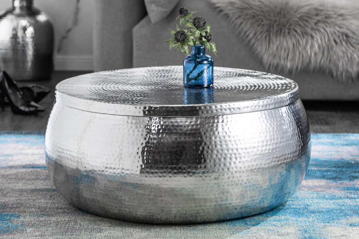 Couchtisch ORGANIC ORIENT 70cm mit Hammerschlageffekt silber