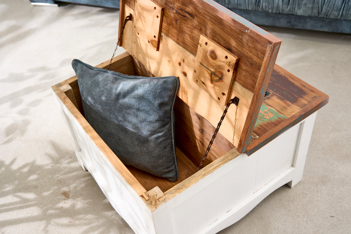 Couchtischtruhe JAKARTA 70cm weiß gewaschenes Mangoholz und Recyclingholz