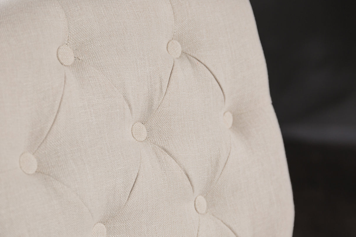 Stuhl CASTLE mit Armlehnen Strukturstoff beige mit Chesterfieldsteppung