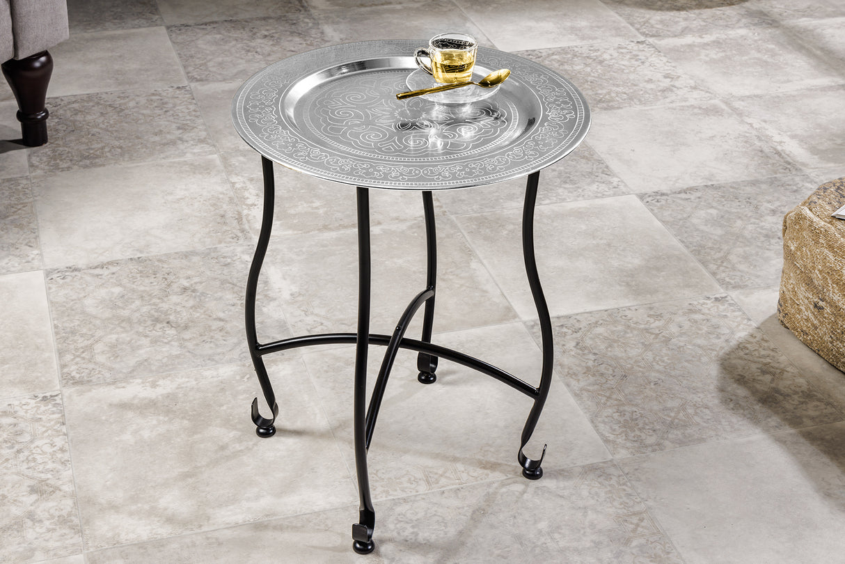 Side table MARRAKESH 50cm silver hammer stroke design removable tray