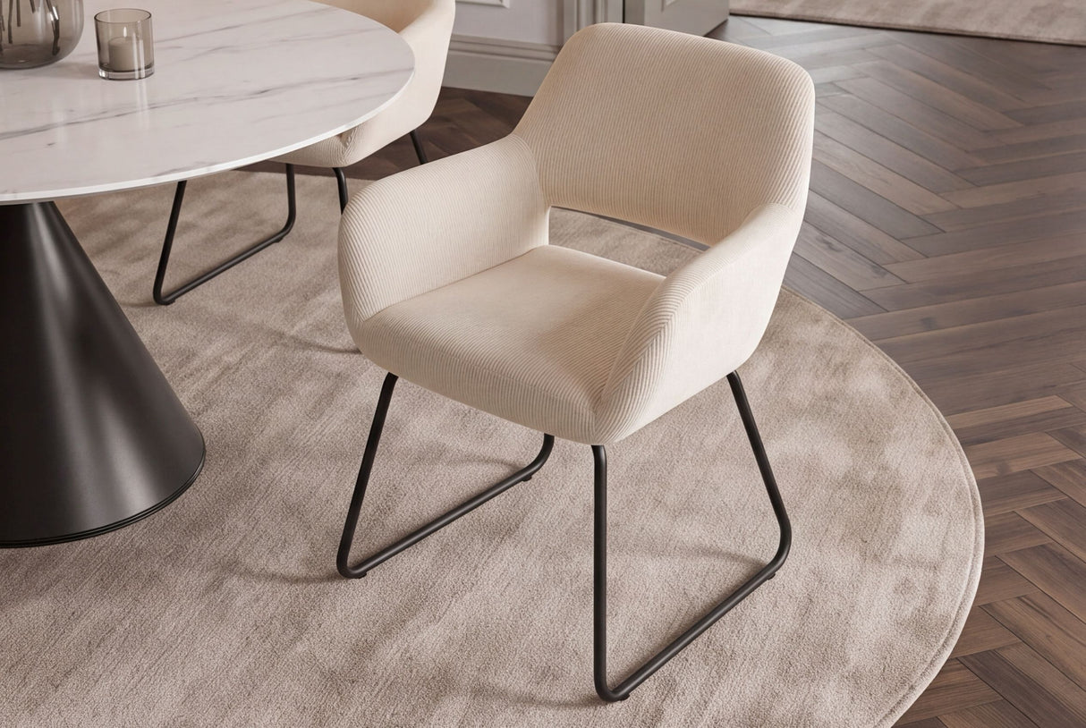 Stuhl MUSTANG mit Armlehnen Kord beige