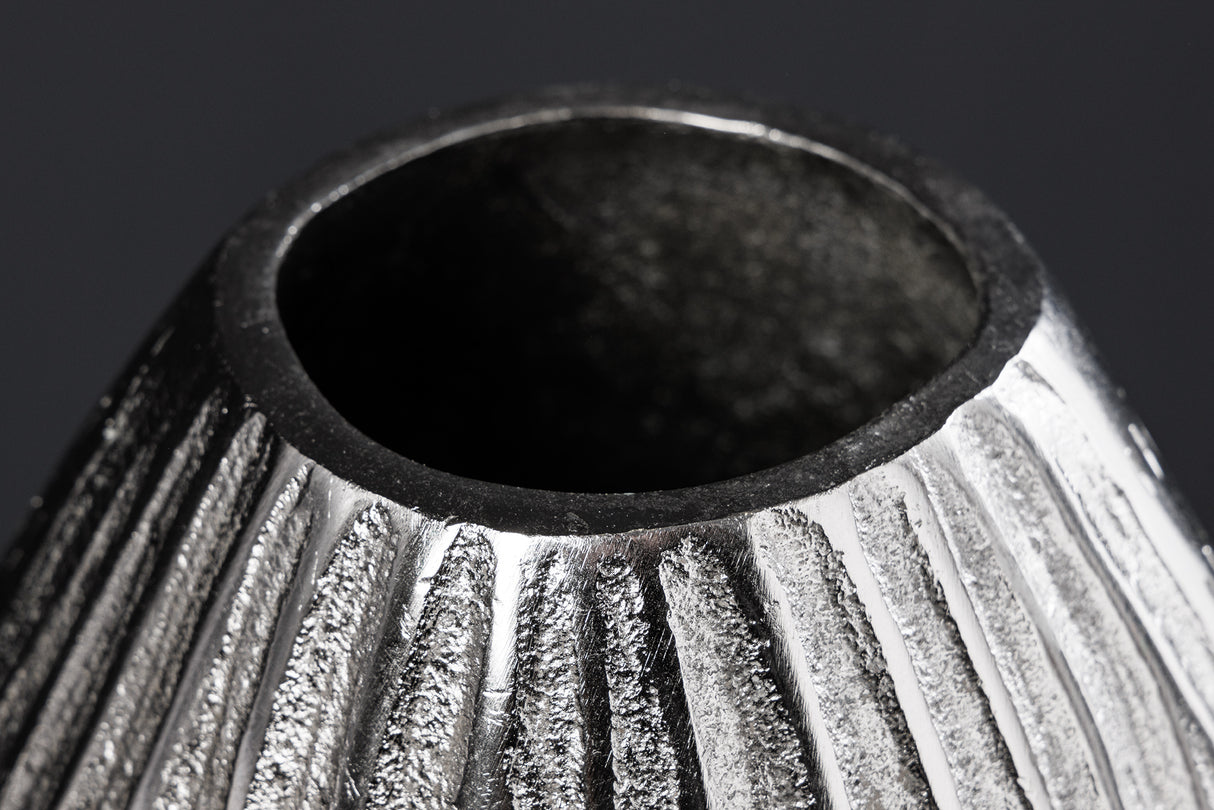 Deko Vase ELEGANCE 30cm mit Hammerschlag Optik silber
