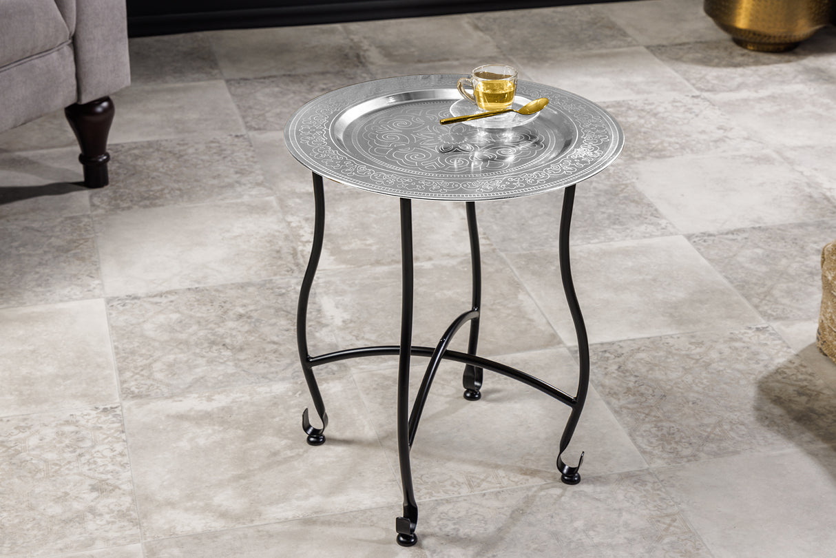 Side table MARRAKESH 50cm silver hammer stroke design removable tray