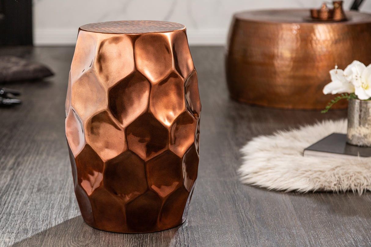 Side table ORGANIC ORIENT 50cm with hammer stroke effect copper