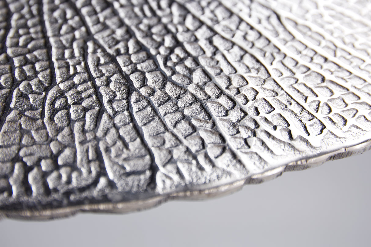 Beistelltisch ABSTRACT LEAF 40cm silber