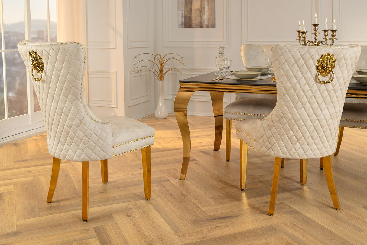 Stuhl CASTLE mit Löwenkopfgriff Samt beige goldene Beine im Barockstil