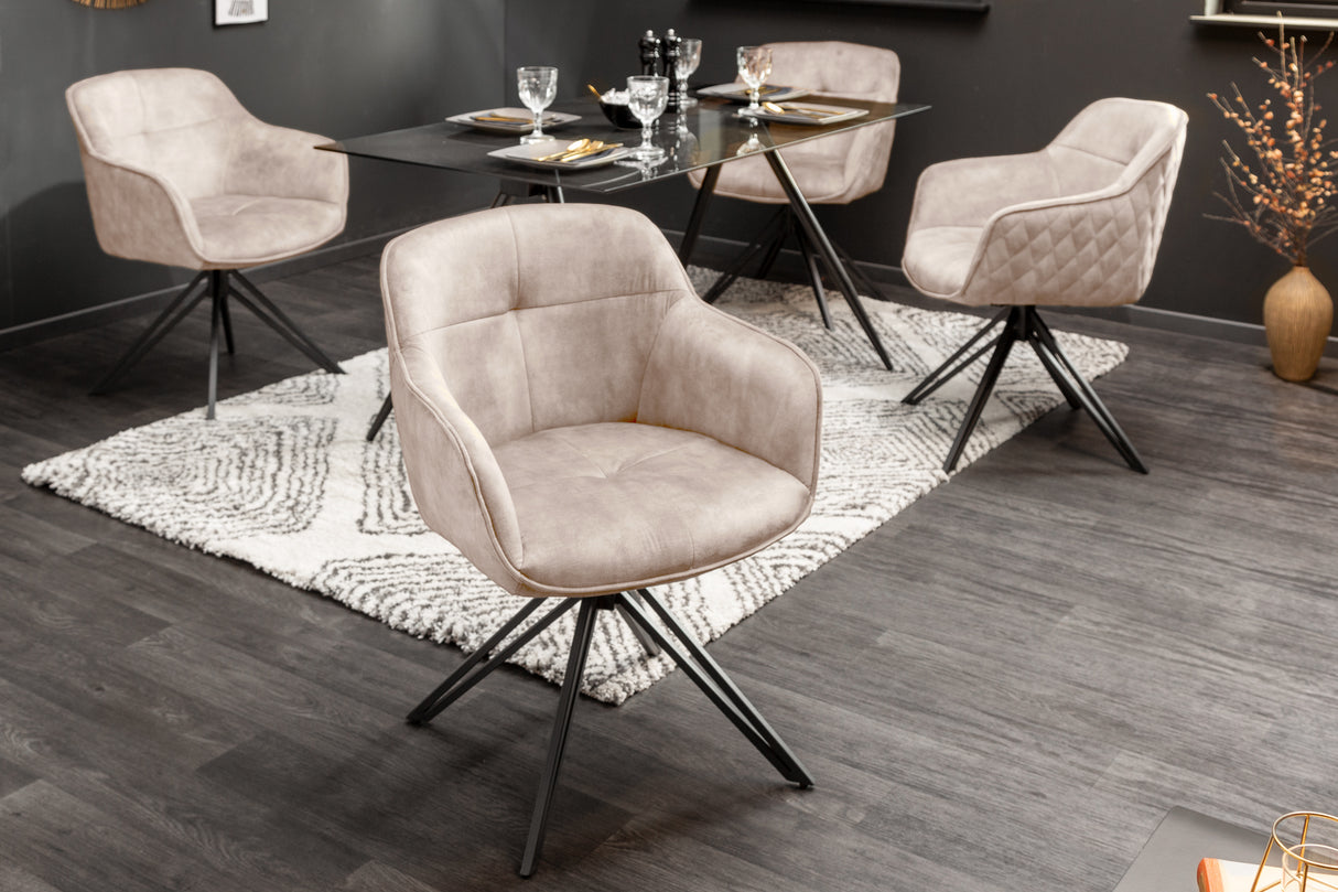 Drehstuhl EUPHORIA drehbar 180° mit Armlehnen Samt champagner greige