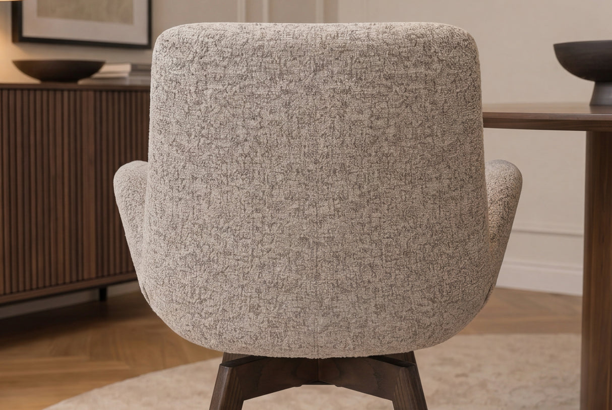 Stuhl BALTIC drehbar 360° mit Armlehnen Bouclé-Tweed soft taupebraun