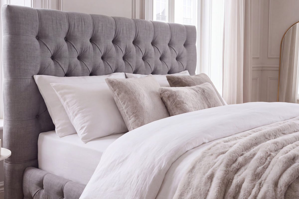 Bed PARIS CHESTERFIELD 180x200cm linen grey