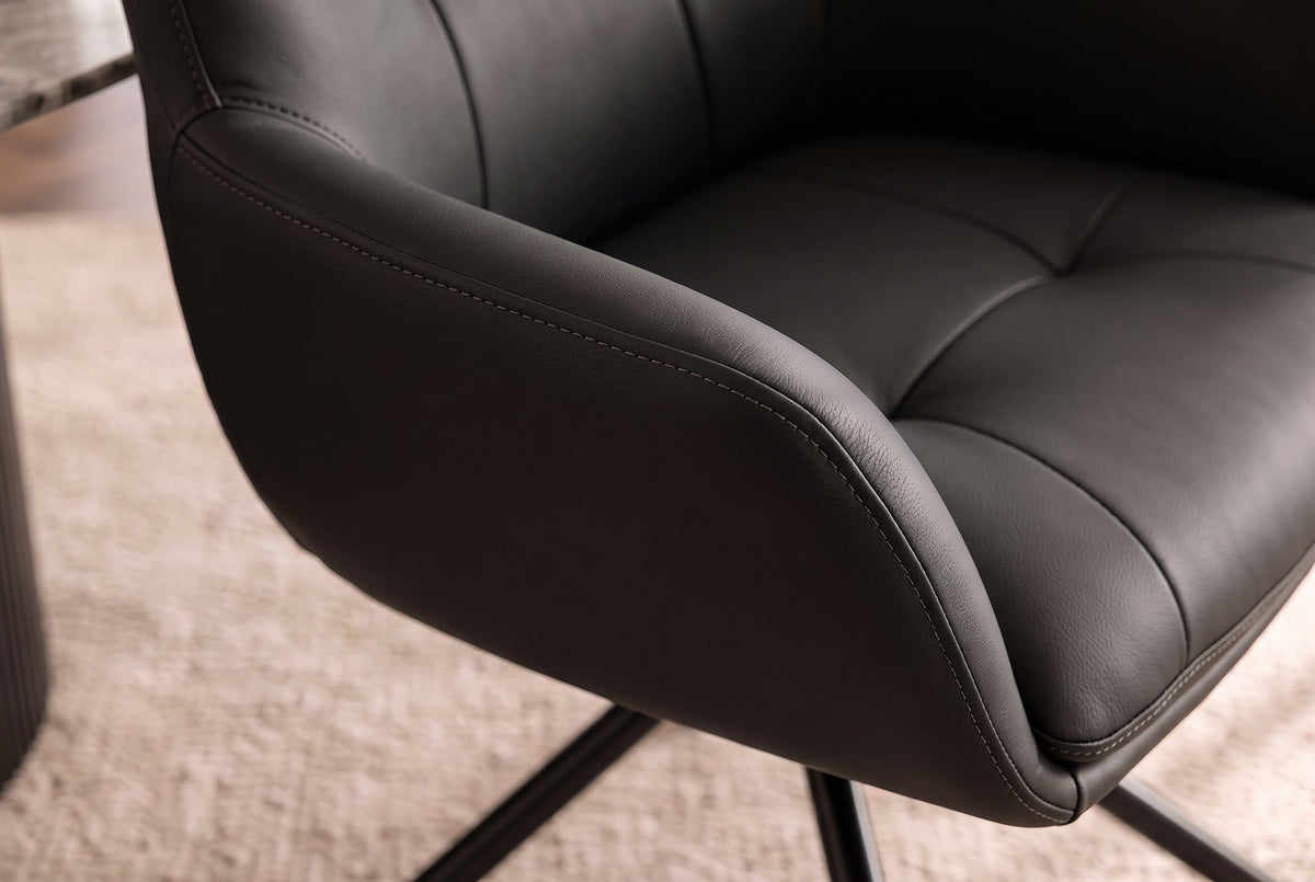 Drehstuhl SIGNATURE 360° mit Armlehnen Federkern Leder schwarz drehbar