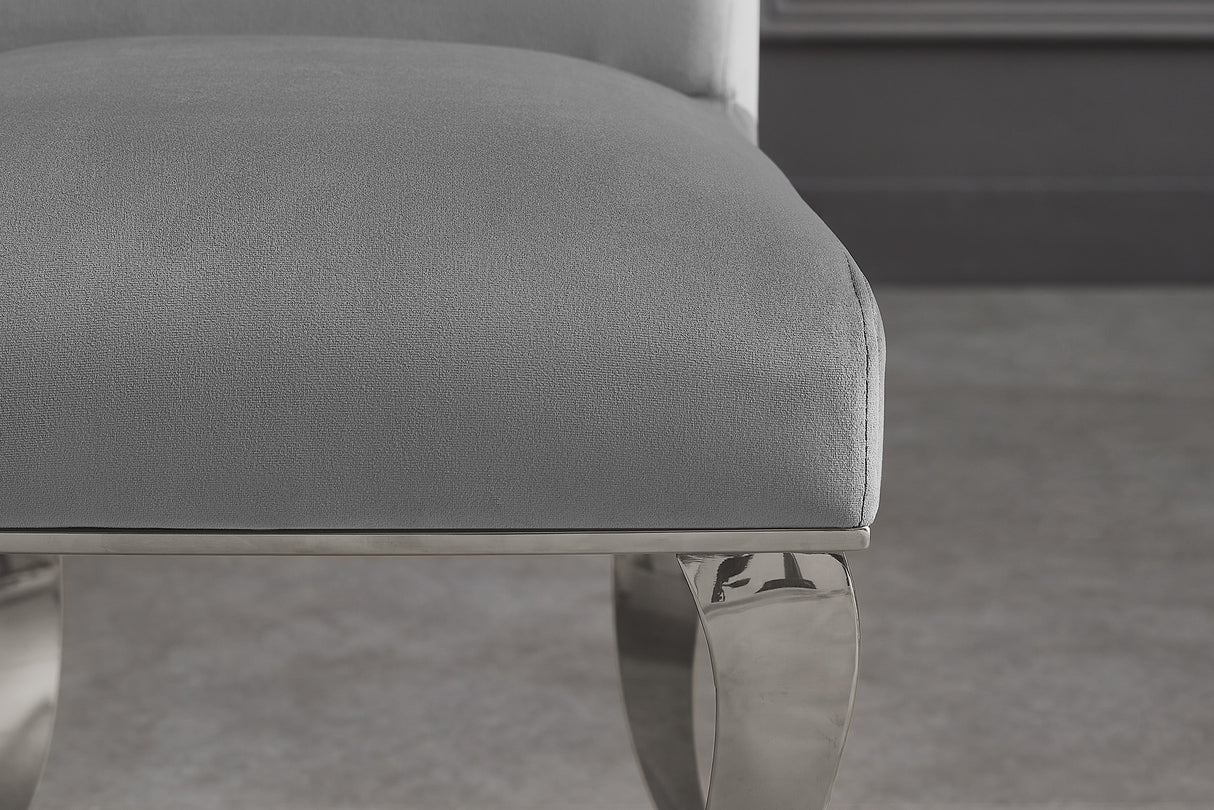 Stuhl MODERN BAROCK, samtgrau mit silberfarbenen Edelstahlbeinen
