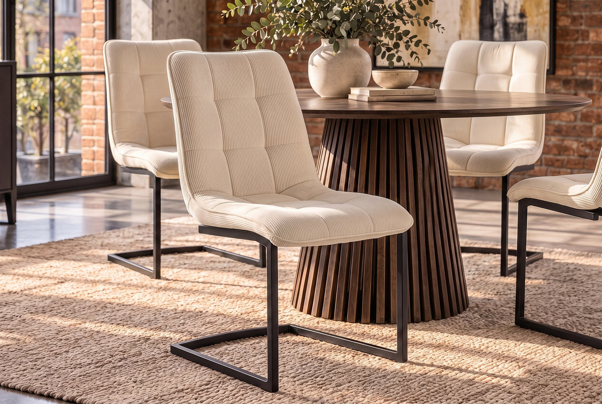 Freischwinger MIAMI quadratische Steppung Cord beige mit schwarzem Metallgestell