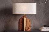 Tischleuchte LOVERS 60cm Natur Regenbaumholz Lampenschirm Bouclé weiß