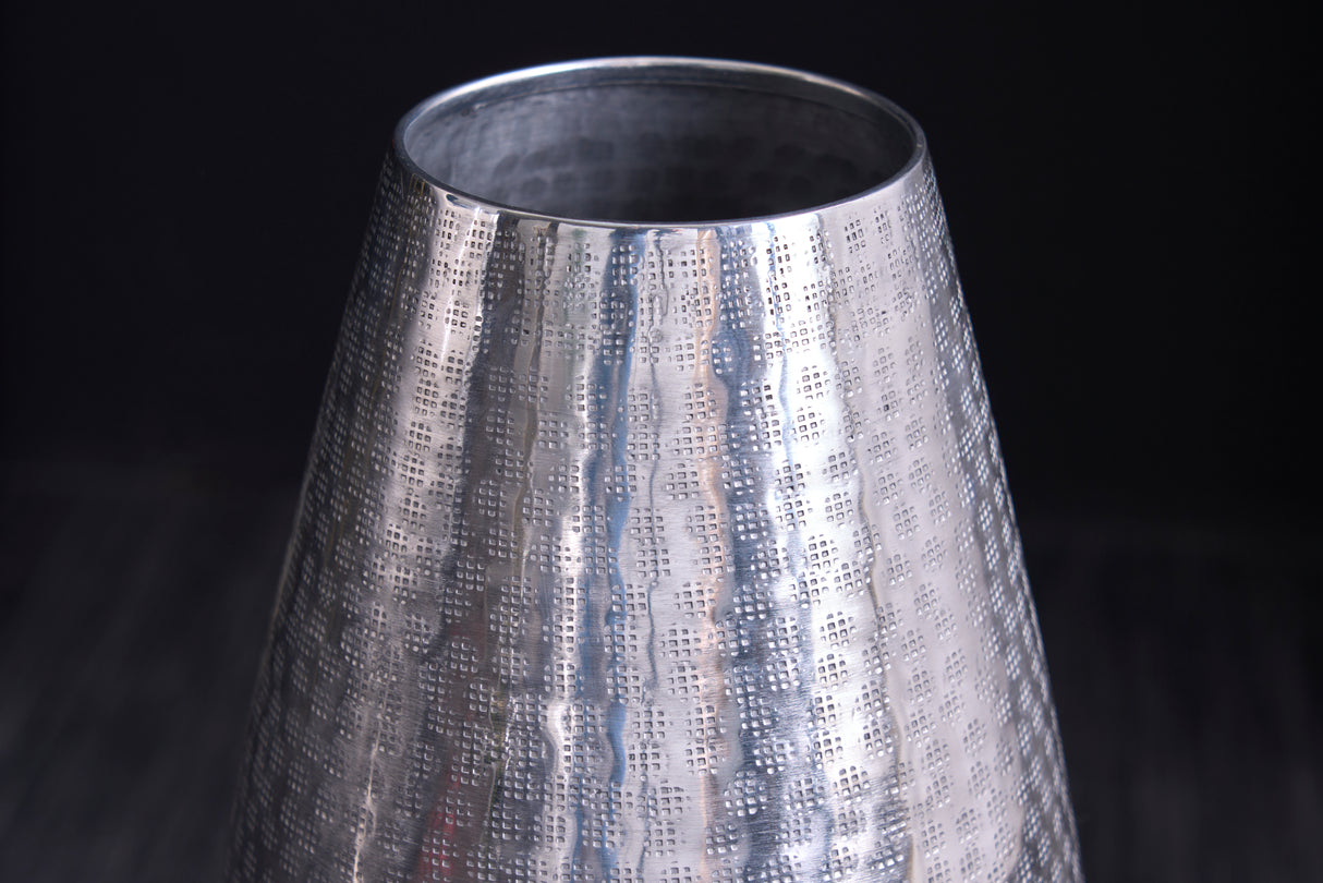 Vase ORIENTAL 50cm mit Hammerschlageffekt silber