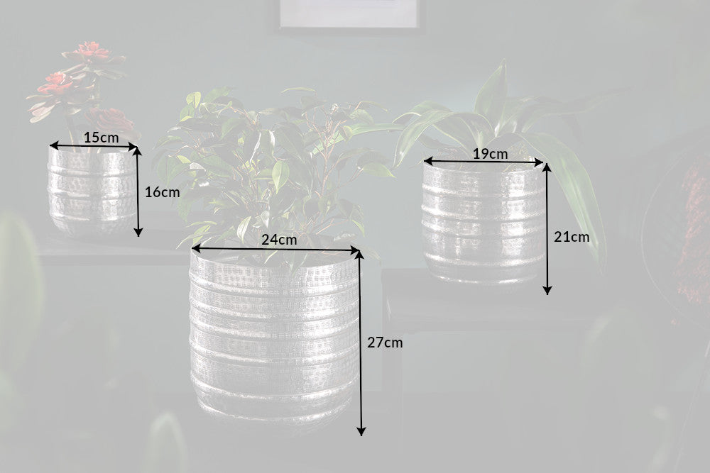 Pflanzkübel ORIENT 15-24cm mit Hammerschlageffekt silber