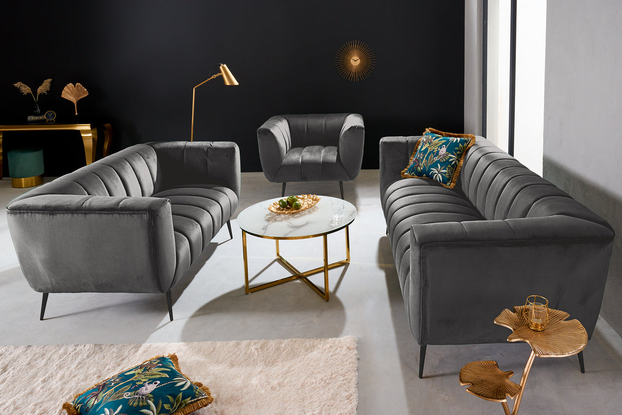 Fauteuil NOBLESSE en velours gris avec pieds noirs