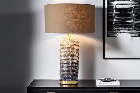 Tischleuchte ZEA 60cm Farbverlauf Seegras natur braun gold mit Lampenschirm grobes Leinen braun