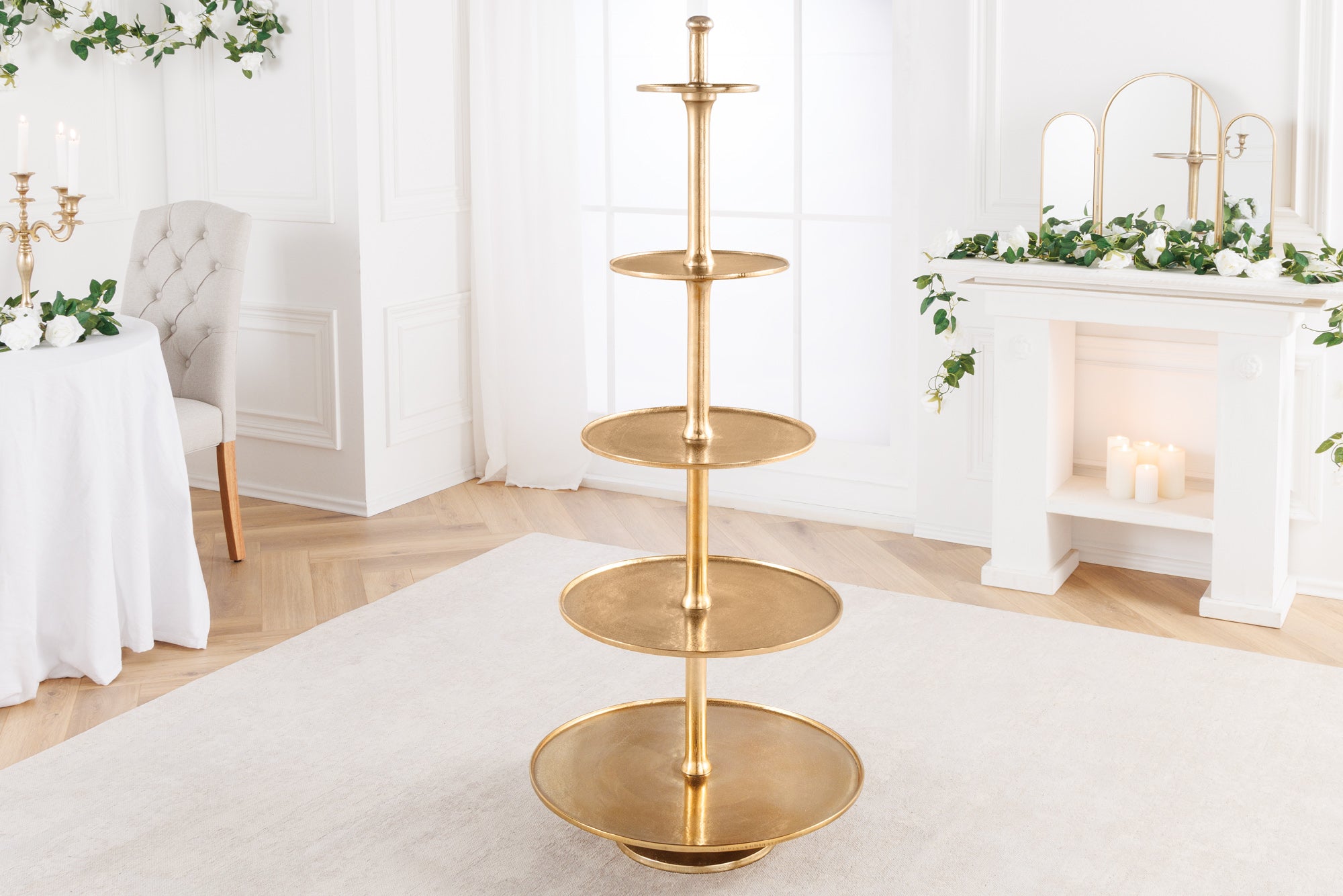Etagere ABSTRACT 150cm 5 trays gold Invicta Interior