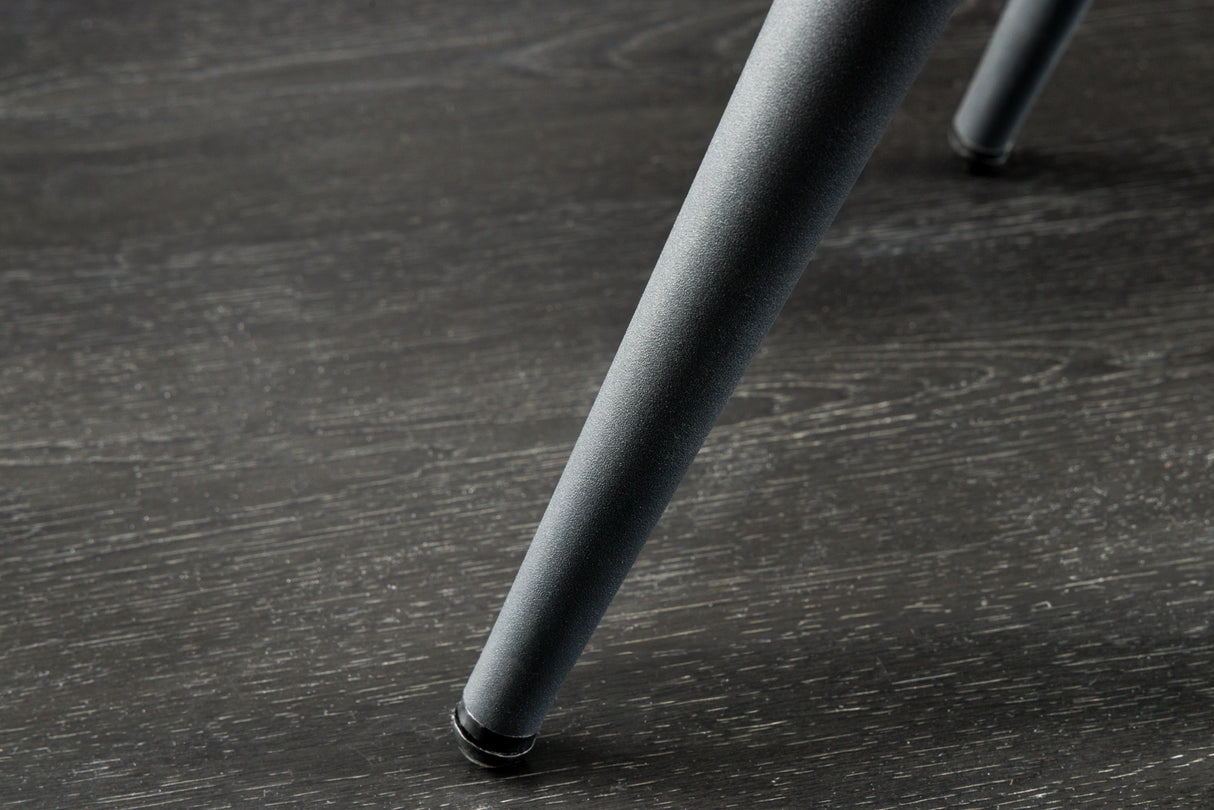 Hocker SCANDINAVIA mit schwarzen Metallbeinen Chenille-Stoff Champagner