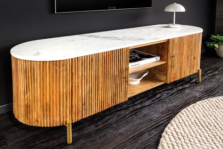 TV-Board TRES CHIC 140cm Mangoholz natur mit weißer Marmorplatte und goldenen Griffen