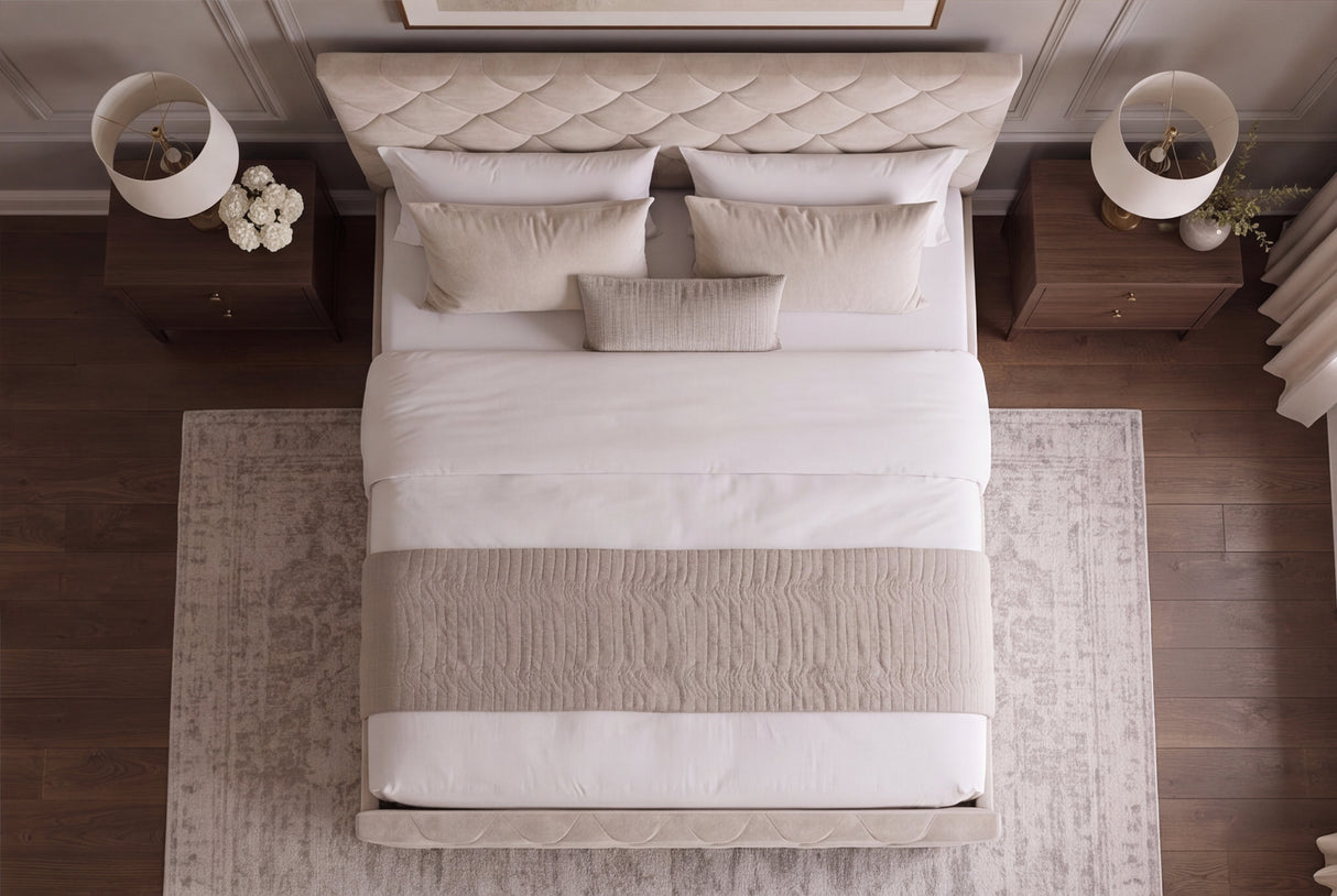 Bett ELYSIUM 140x200cm m. Stauraum Samt Champagner
