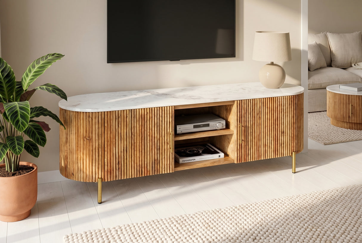 TV-Board TRES CHIC 140cm Mangoholz natur mit weißer Marmorplatte und goldenen Griffen