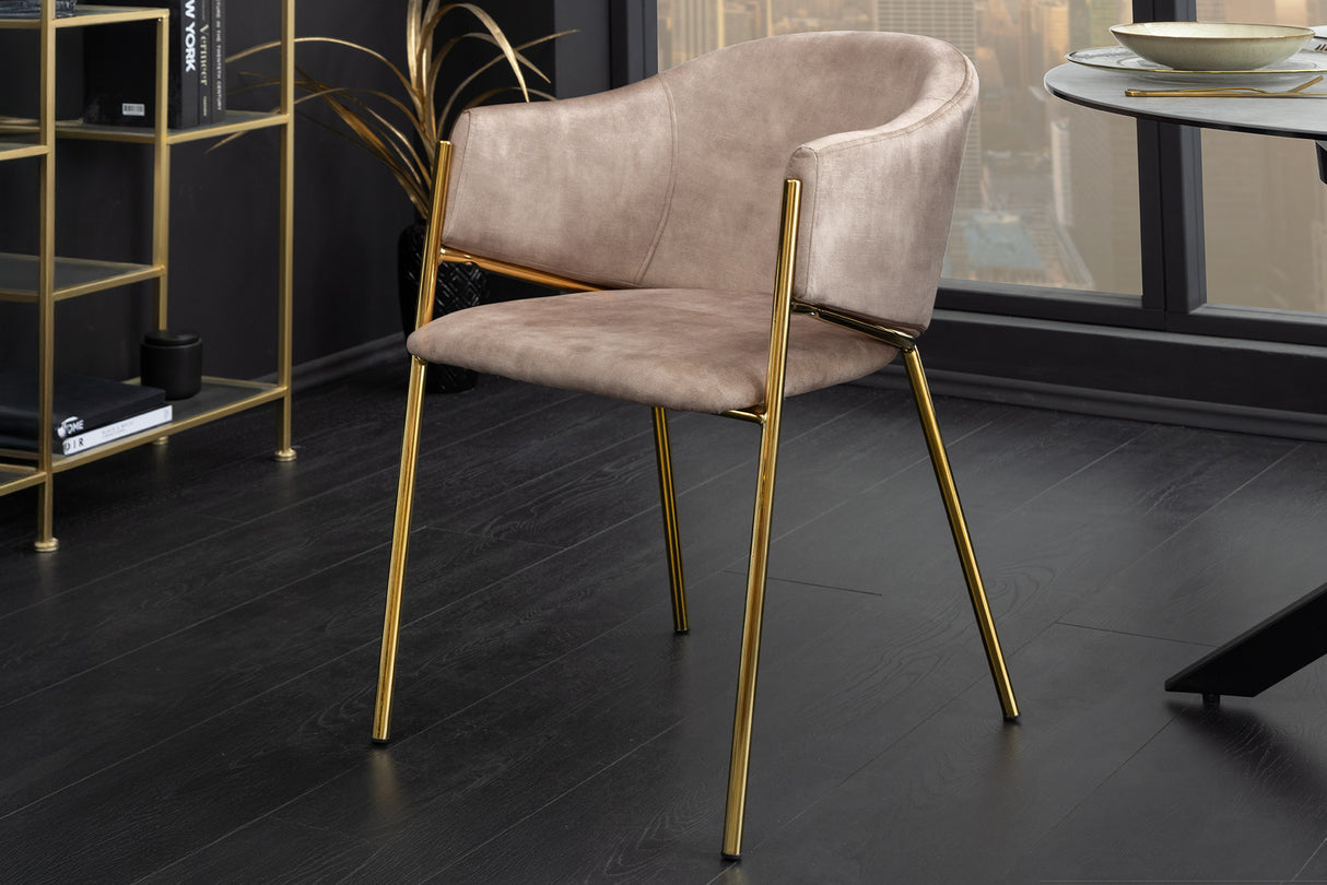 Stuhl NOBLESSE mit Armlehnen Samt champagner beige goldene Beine