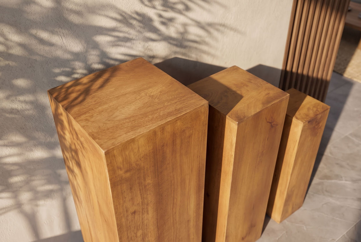 Decoration pillar MAKASSAR 60-80cm set of 3 mango wood brown honey finish