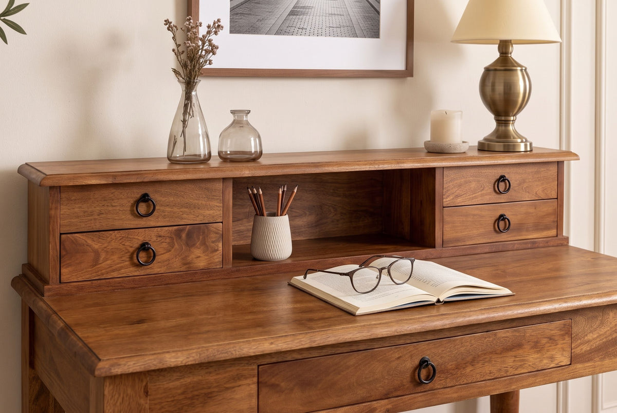 Davenport Schreibtisch HEMINGWAY 90cm mit Schubladen und offenem Ablagefach Mangoholz braun honigfarbenes Finish