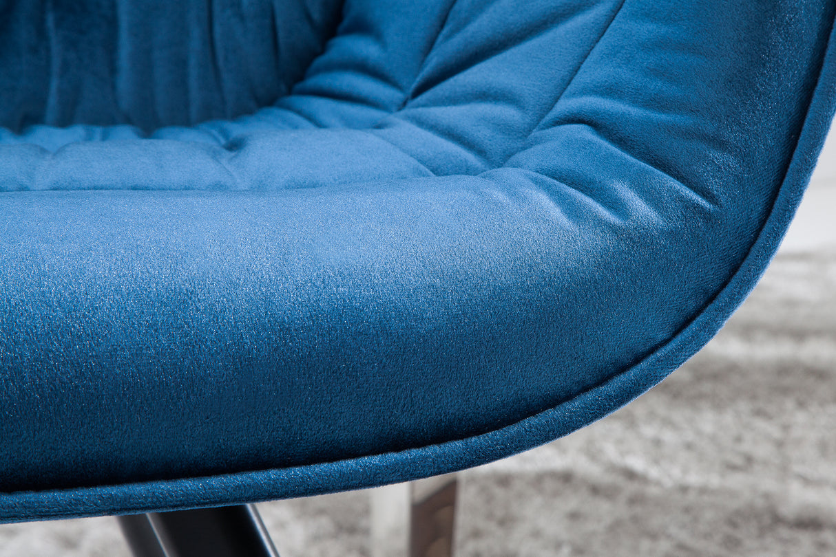 Chair THE DUTCH COMFORT with armrests velvet blue