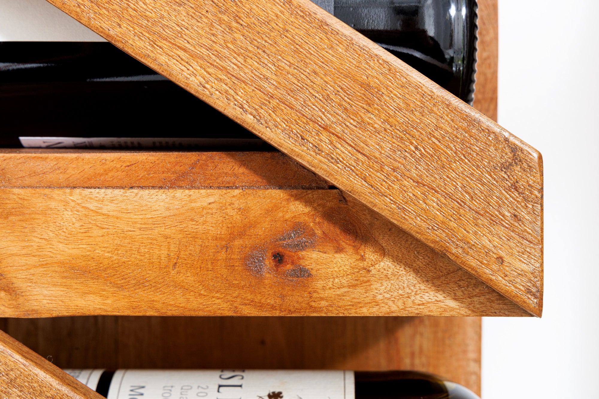 Wine rack MAKASSAR 80cm for 5 bottles recycled wood – Invicta Interior