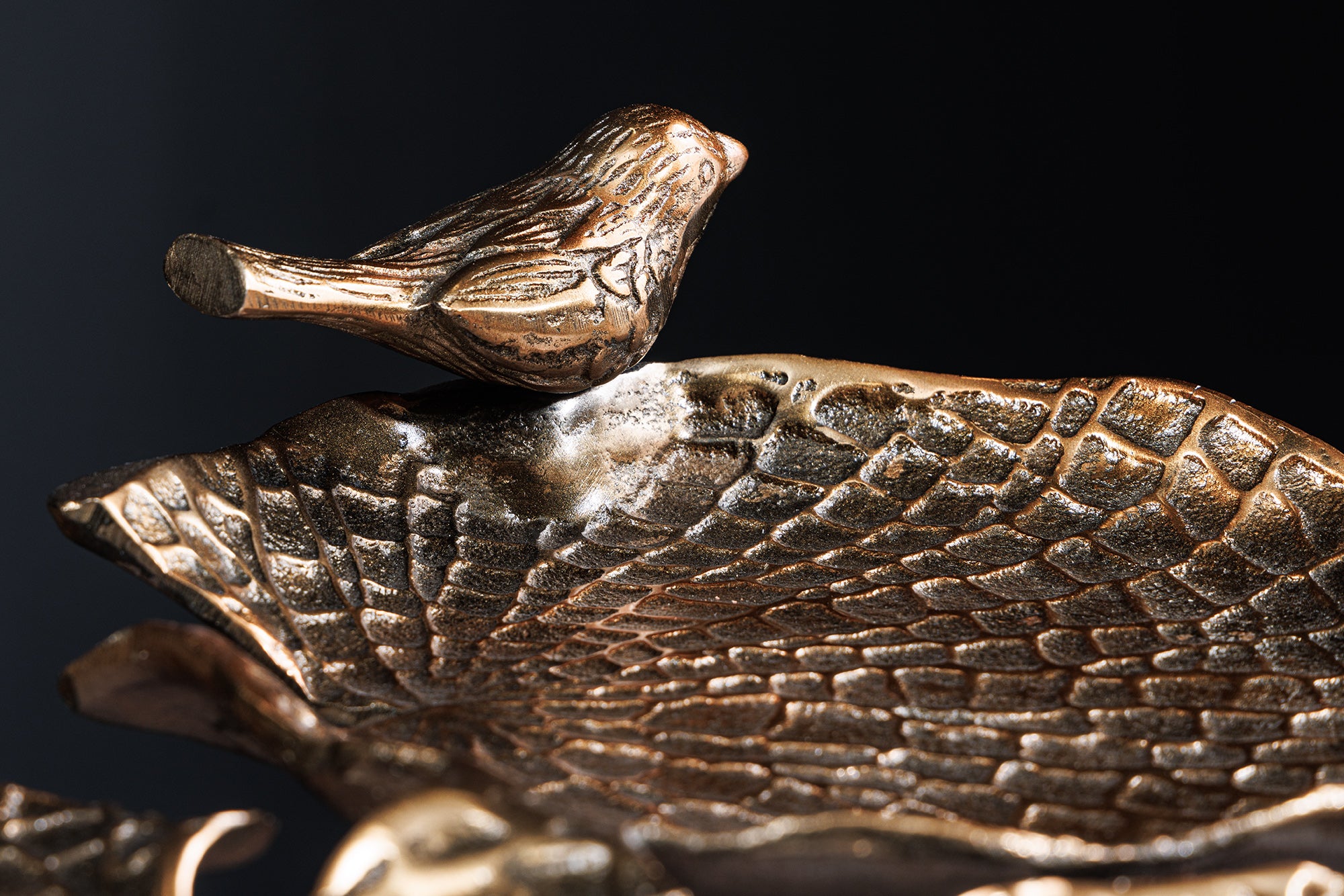 Masă laterală BIRDS 60cm design cu frunze ,exterior alamă antică  [3]